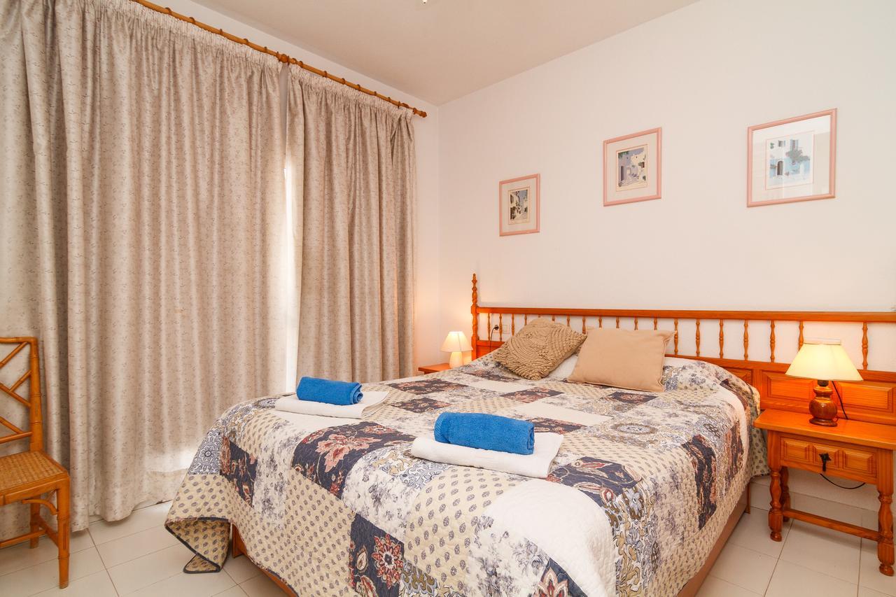 Los Pinos 23 Villas Casasol 内尔哈 外观 照片