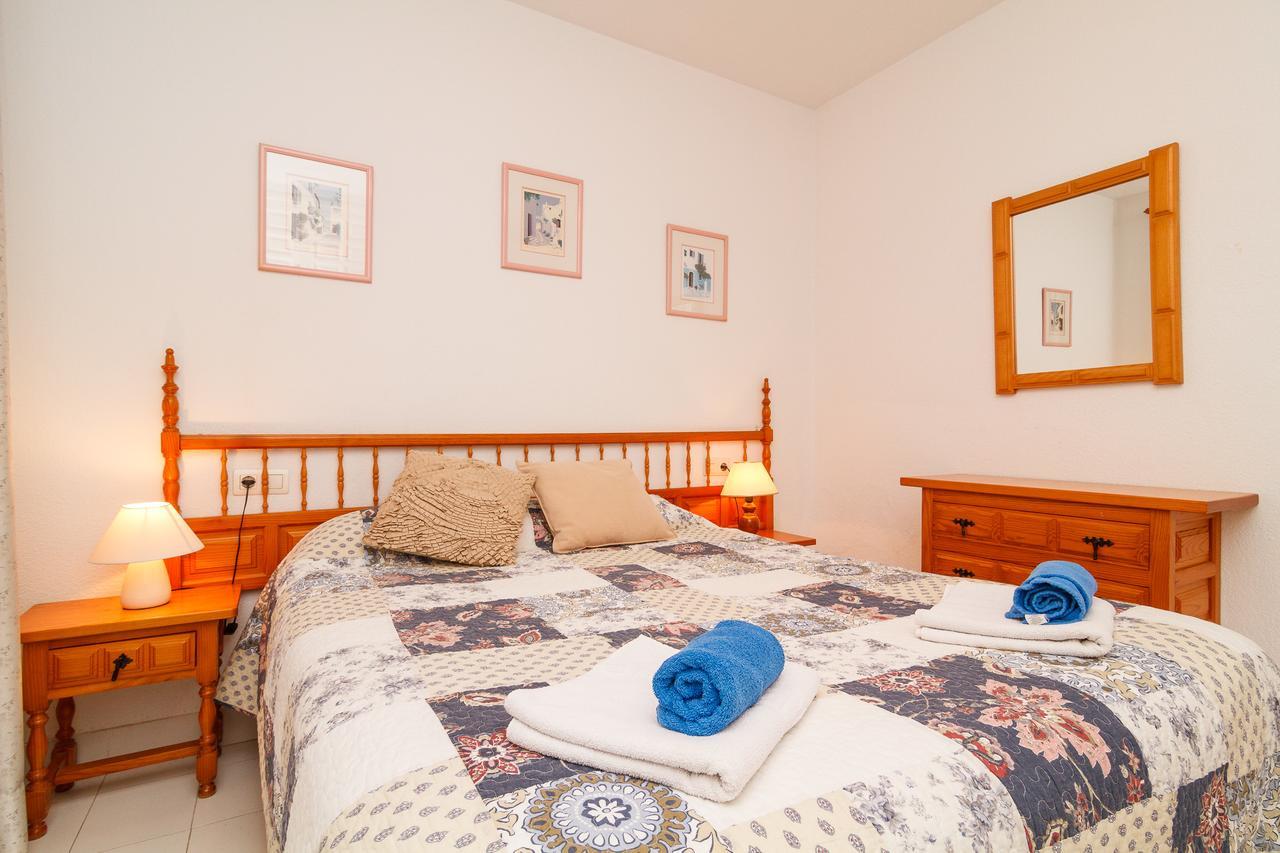 Los Pinos 23 Villas Casasol 内尔哈 外观 照片