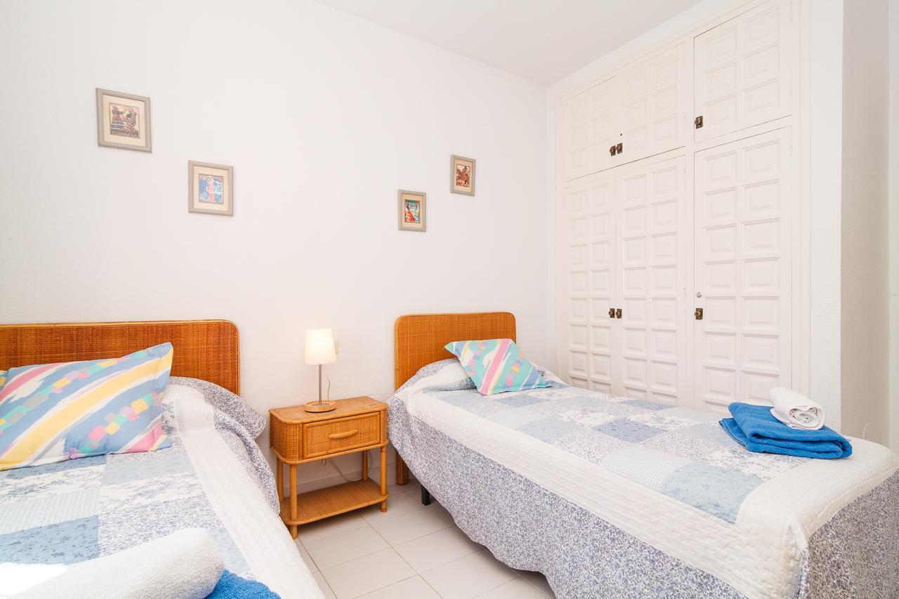 Los Pinos 23 Villas Casasol 内尔哈 外观 照片